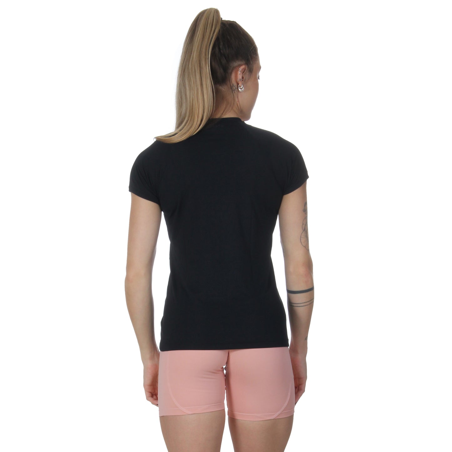 Camiseta Feminina Manga Curta Final Tech Preta Alasca